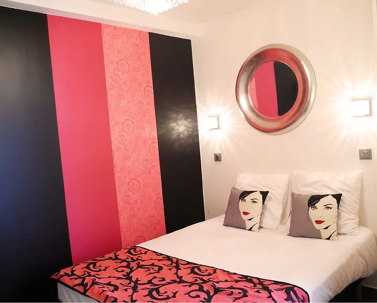 Bellagio Hotell 2*